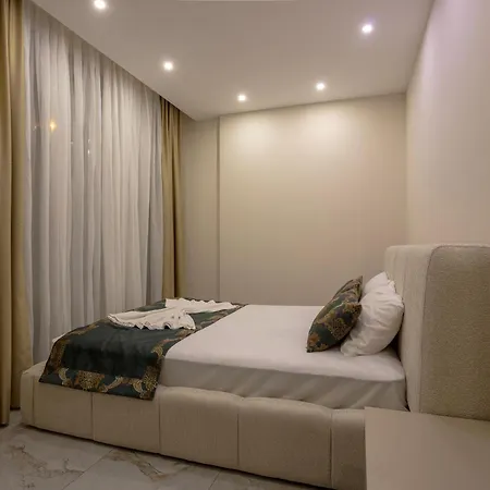 Loovox ホテル アランヤ