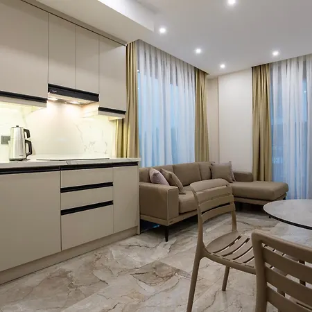 ホテル Loovox アランヤ