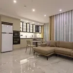 Отель Loovox *