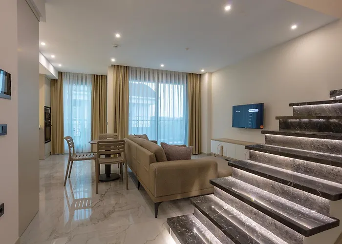 Loovox Hotel *